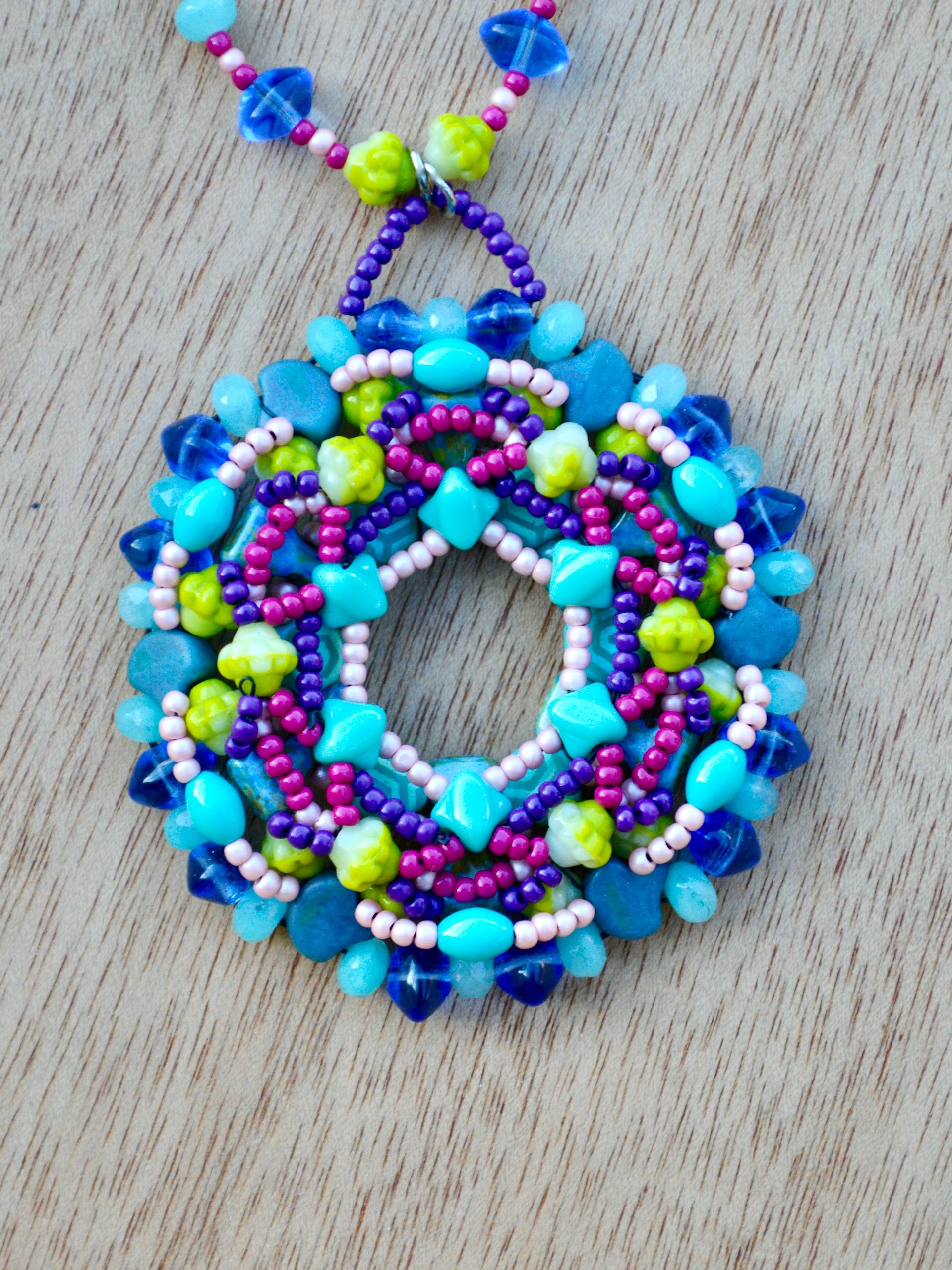 Flower Beaded Pendant Necklace With Green Pink Blue Seed Beads Handmade product image (2)