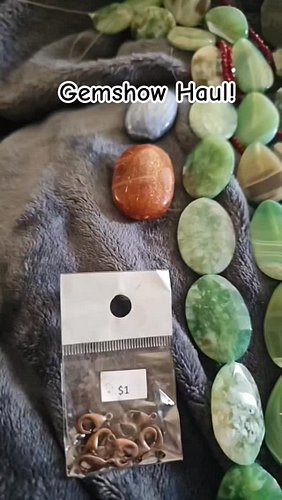 Went a gemshow and spent far too much on new goodies to make into jewelry 🫣 So many beautiful greens though. #gems #crystals ...