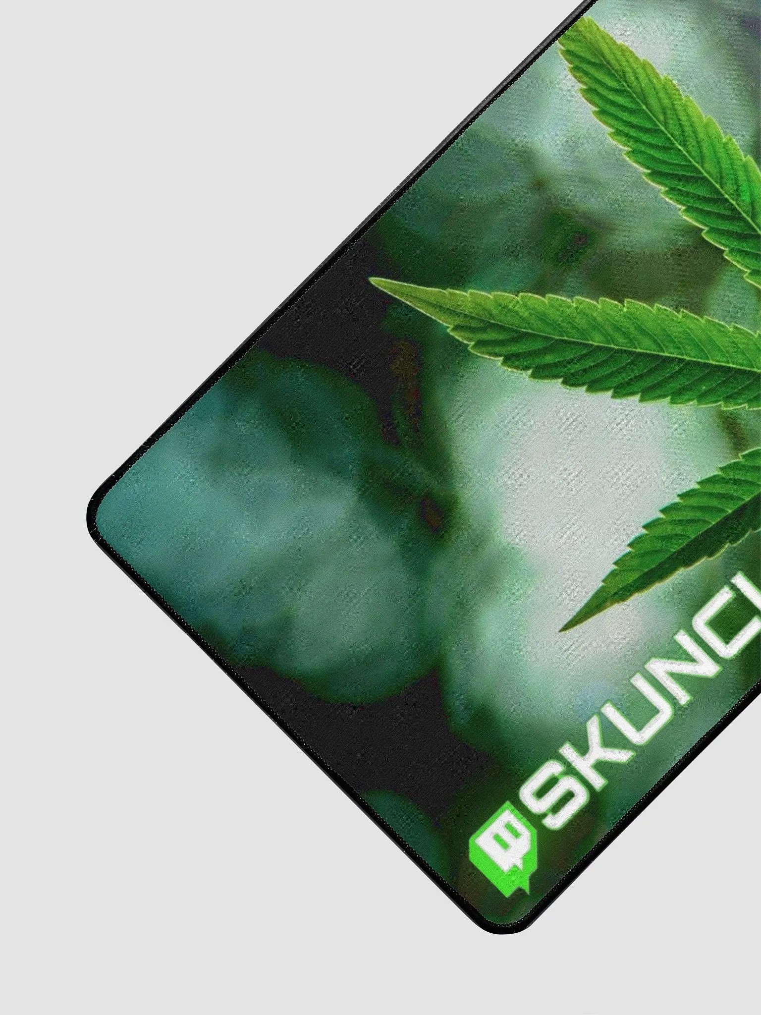 Skuncle77xDeskmat product image (3)