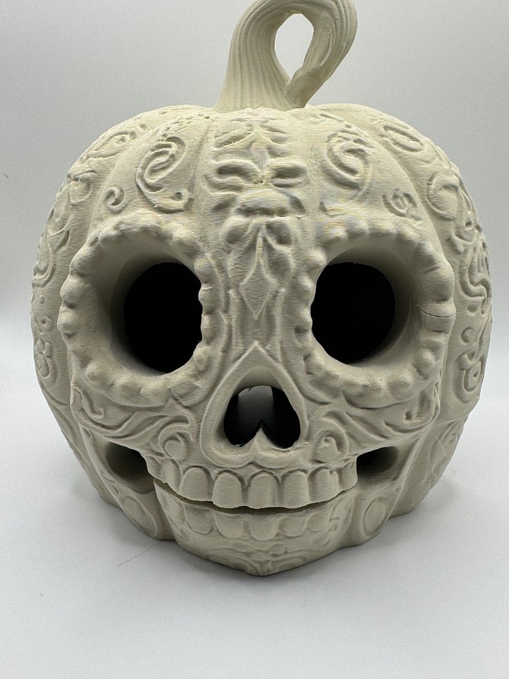 Embezzled candy skull product image (1)