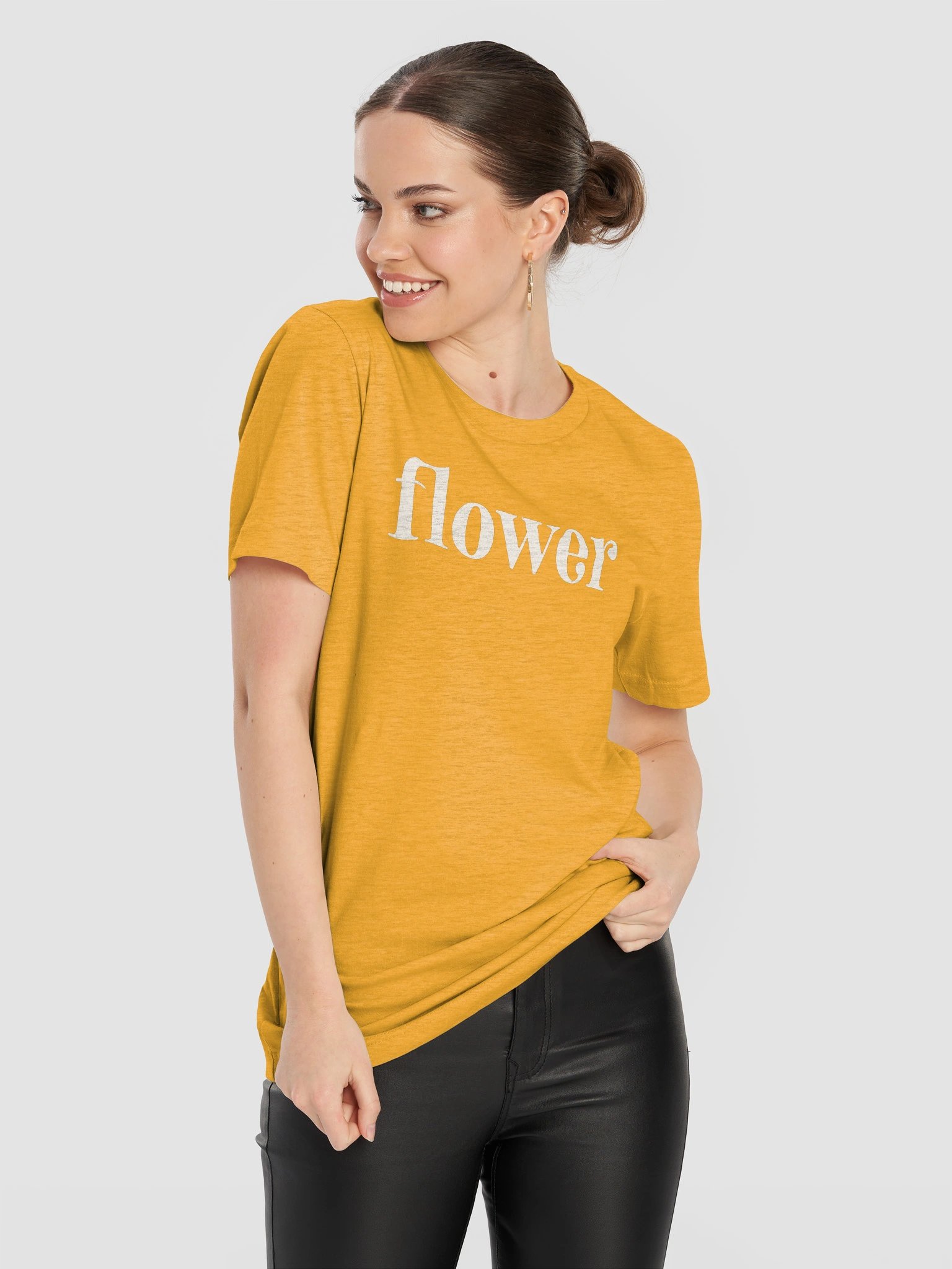 Flower Minimalist Tee product image (101)