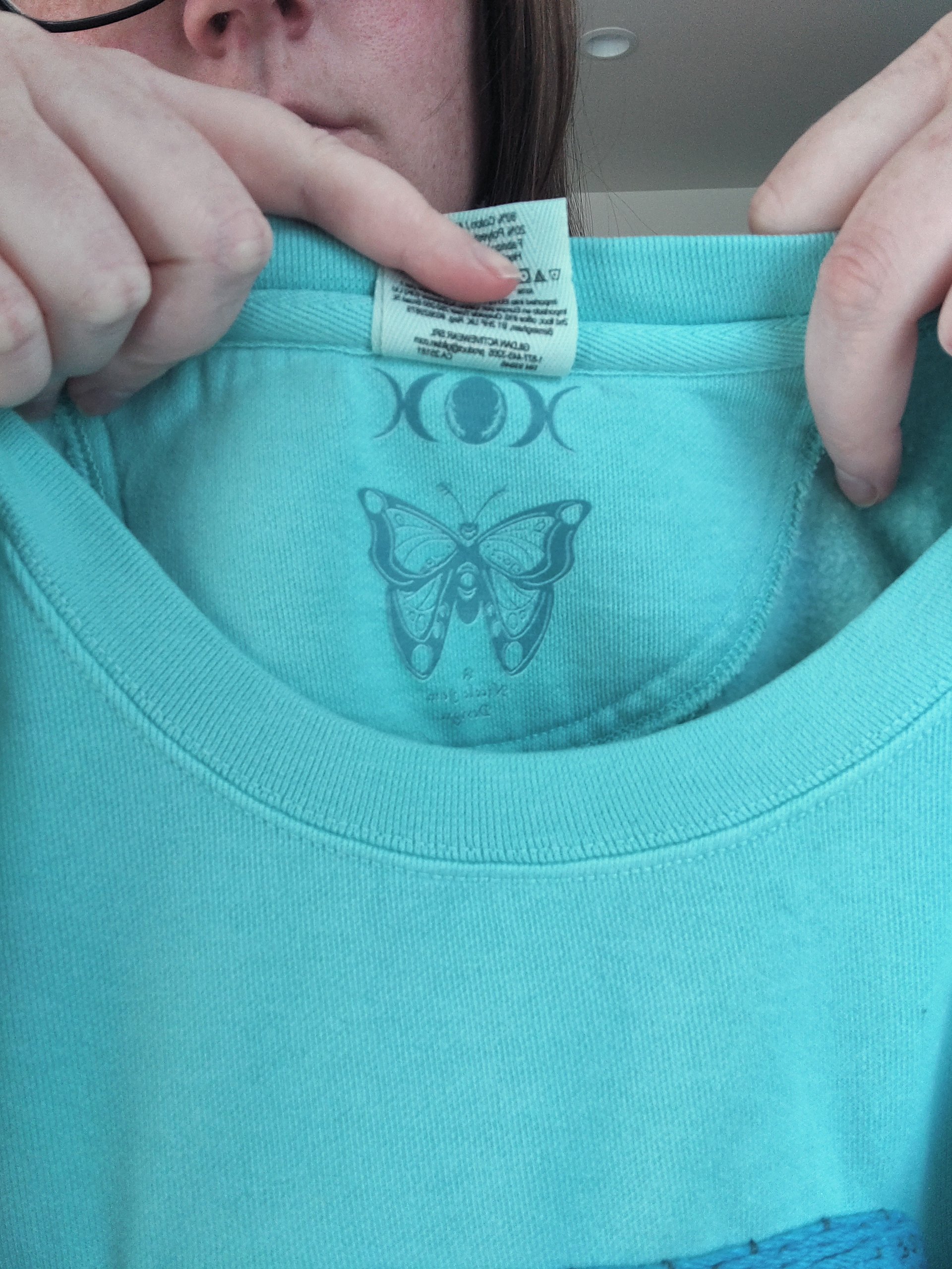 Turquoise Haired Beauty Hand Embroidered Crewneck Sweatshirt product image (5)