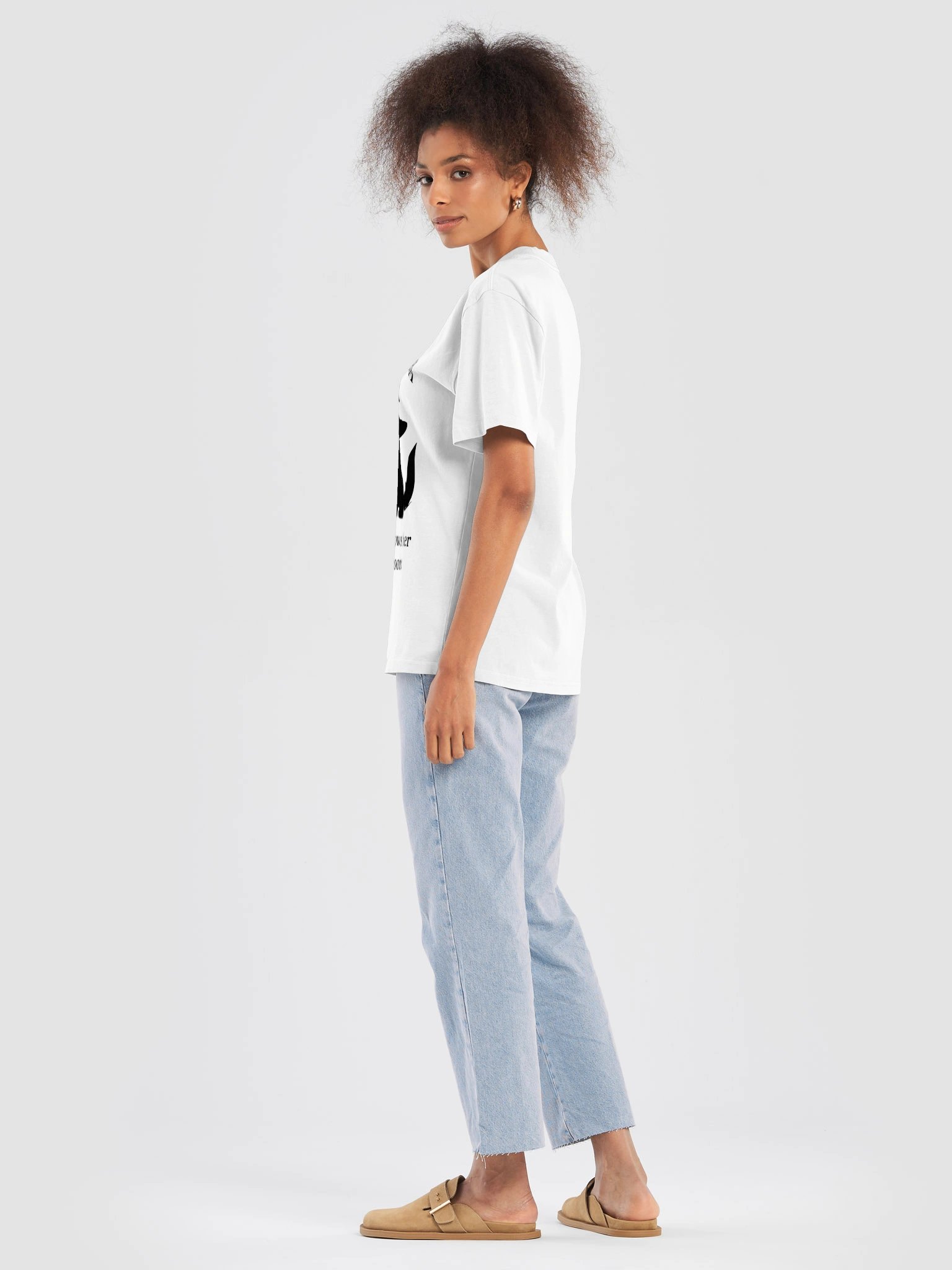 Behind Every Hot Girl Is a Cat Graphic T-Shirt product image (8)