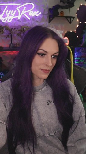 These sounds alerts on stream will be the death of me 😂🫠

#twitchstreamer #gamergirl #streamerforyou #streamerfails #funnystr...