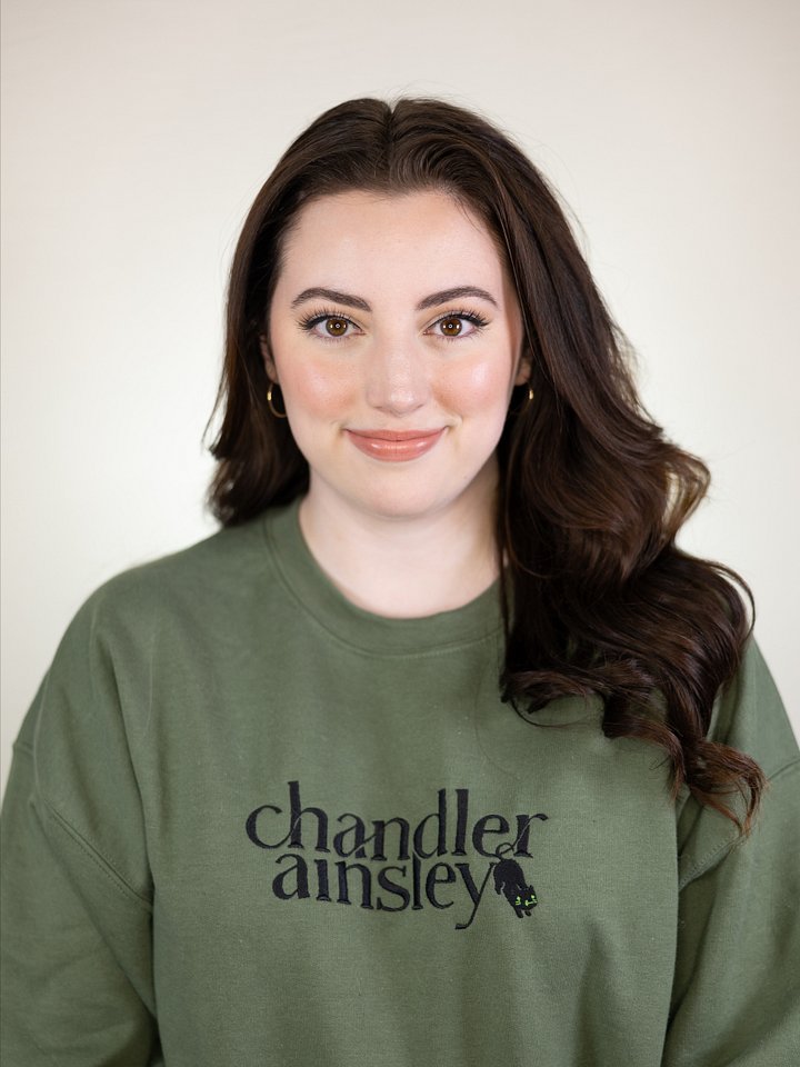 Chandler Ainsley Embroidered Logo Sweatshirt product image (2)