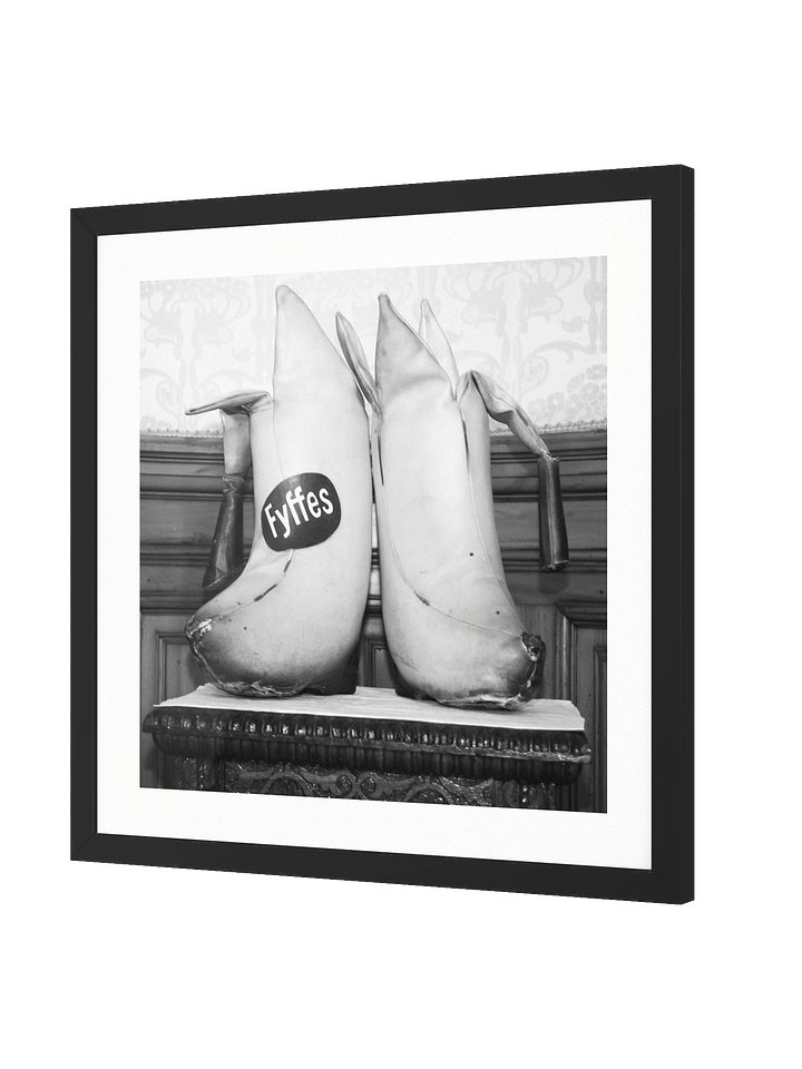 Billy Connollys Banana Boots 2010 product image (2)