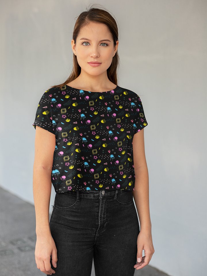 Shifty Seas dark pattern crop tee product image (1)