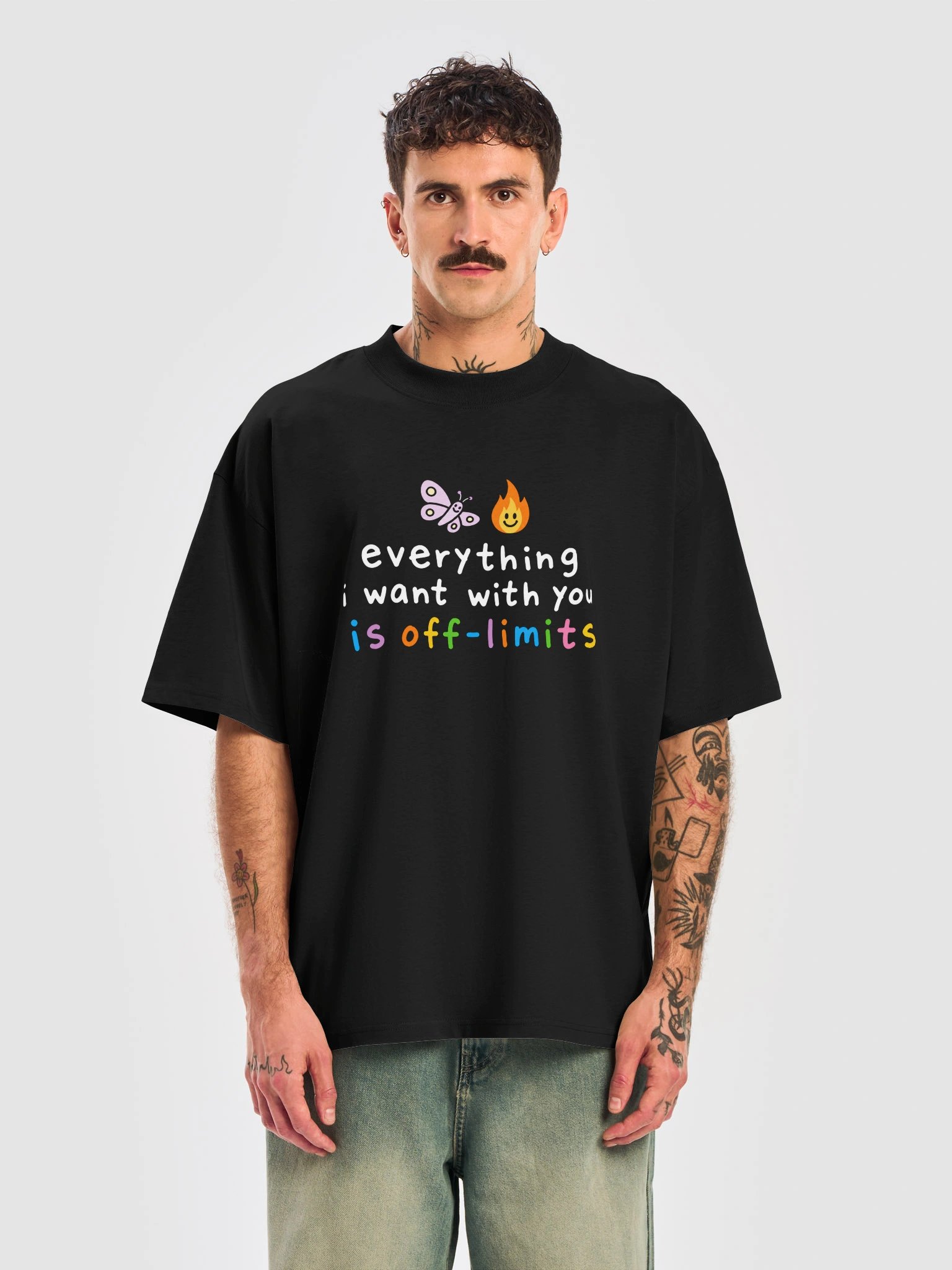 T-SHIRT UNISEX OVERSIZE ÉPAIS BIO - EVERYTHING I WANT WITH YOU IS OFF-LIMITS product image (5)