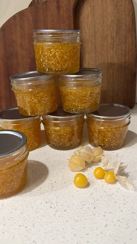 This #harvest to table includes ground cherries from my #backyardgarden 

I haven’t made ground cherry jam in a few years so ...