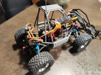 SCX24 Tilted Neck Roll Cage product image (4)