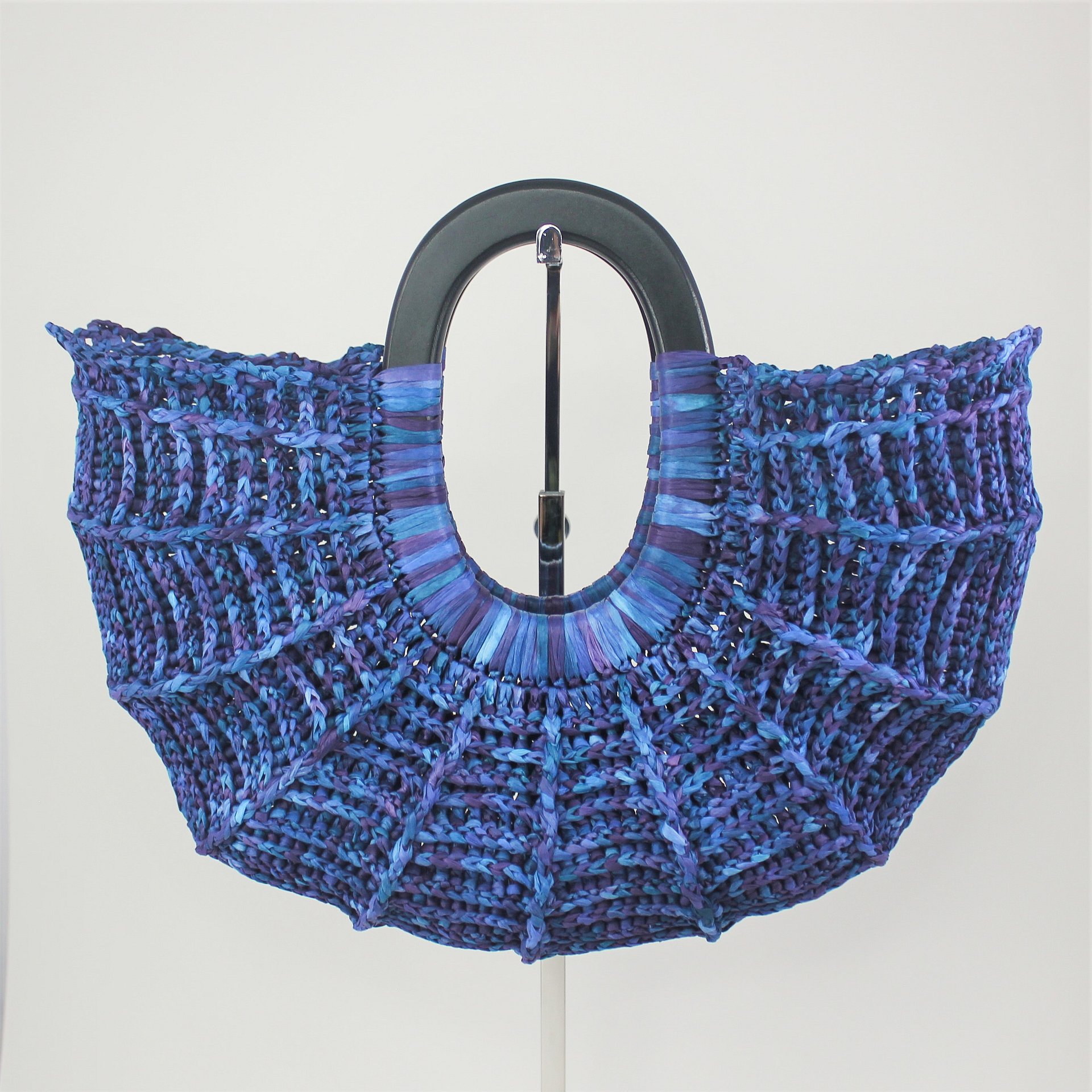 Shell Raffia Tote Crochet Pattern product image (6)
