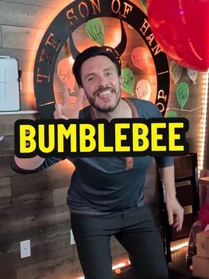 if I can't escape it, neither can you!  @Zee | Twitch @ TheSonOfHan  #twitchstreamer #couplecomedy #husbandandwife #marriedlifehumor #sweetlittlebumblebee 