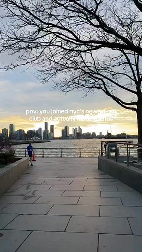 NYC— no run tonight but we will see you for our summer kick off next Wednesday at 7 pm! 
📍Meeting Spot: Christopher St Pier (...