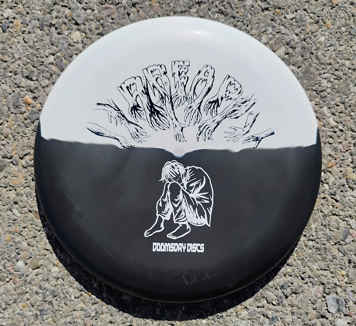Doomsday Discs Dread product image (1)