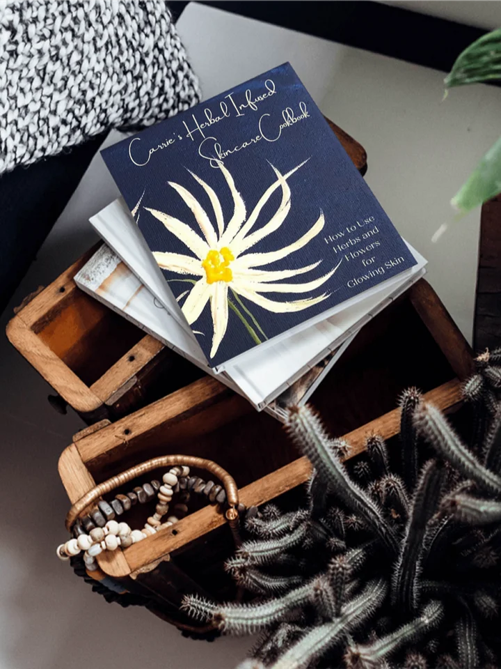 Carrie's Herbal Infused Skincare Cookbook: How to Use Herbs and Flowers for Glowing Skin product image (1)
