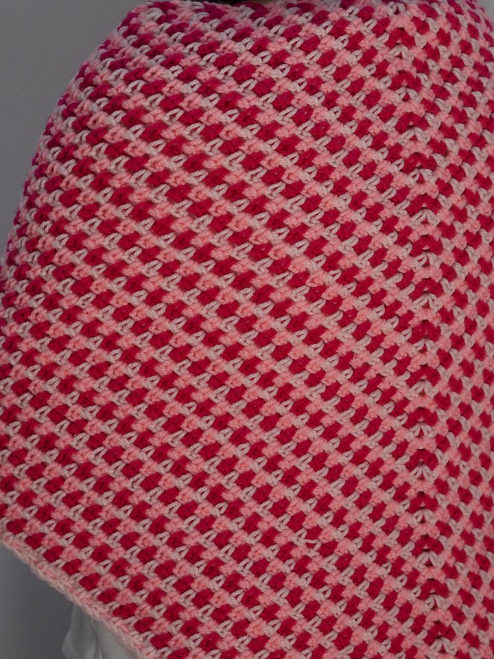 Triangular moss stitch shawl crochet pattern product image (1)