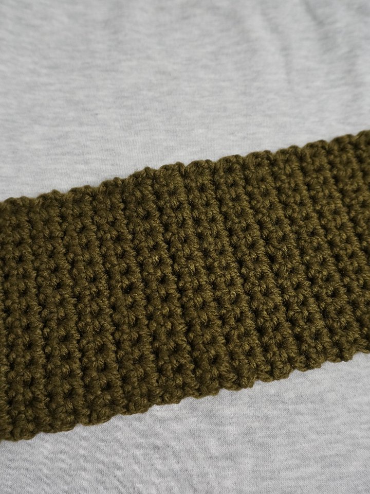 Simple earwarmer crochet pattern product image (2)