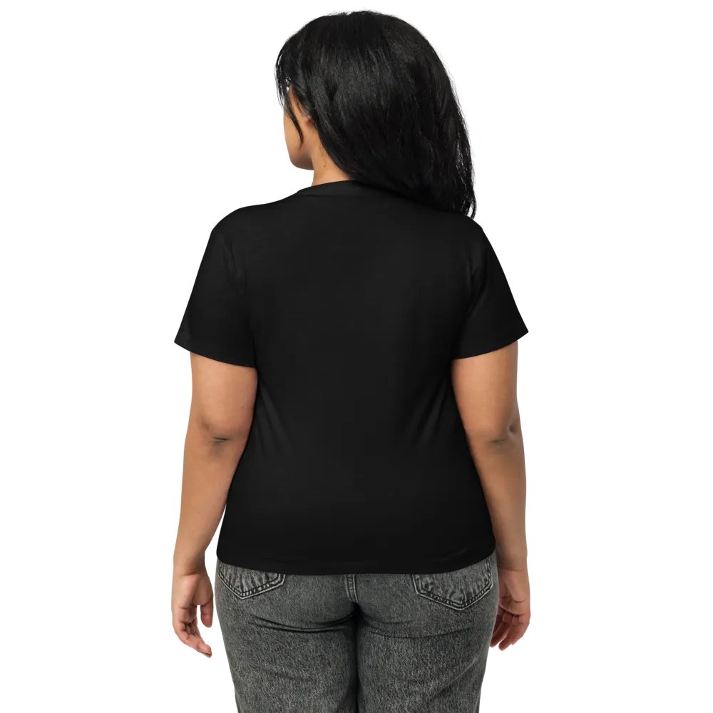 Black Queen High-Waisted Tee – Women’s chess-themed Rasta apparel product image (5)