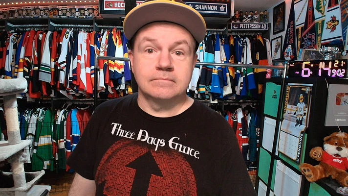 Video thumbnail