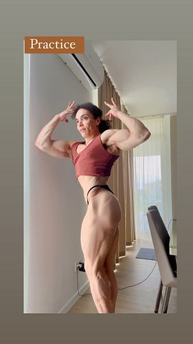 I like this pose and I assume you guys know from whom it’s inspired. Anyways I’m definitely getting better at having an overa...