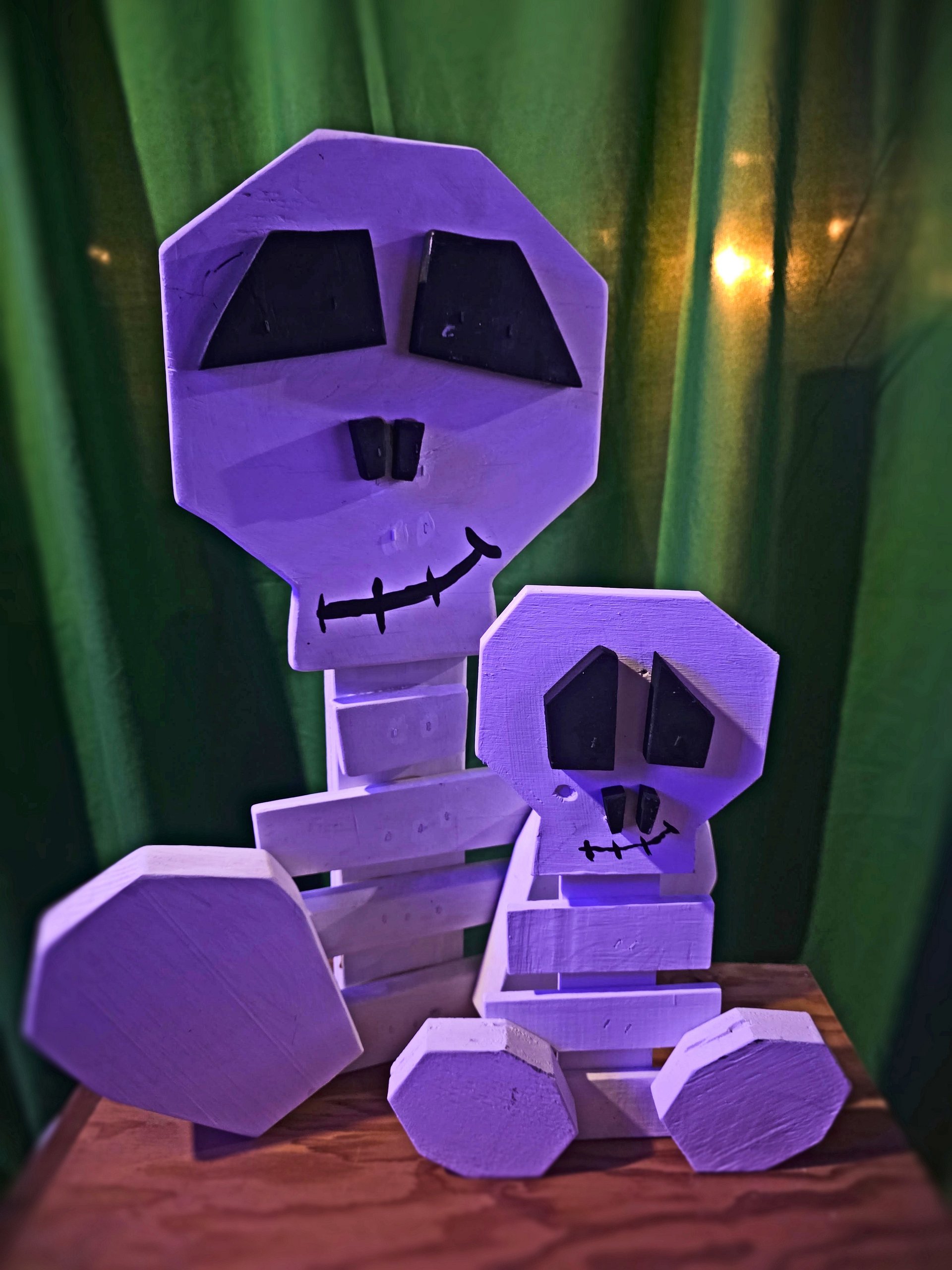 Big Skelly the Rustic Skeleton Halloween Decoration product image (2)
