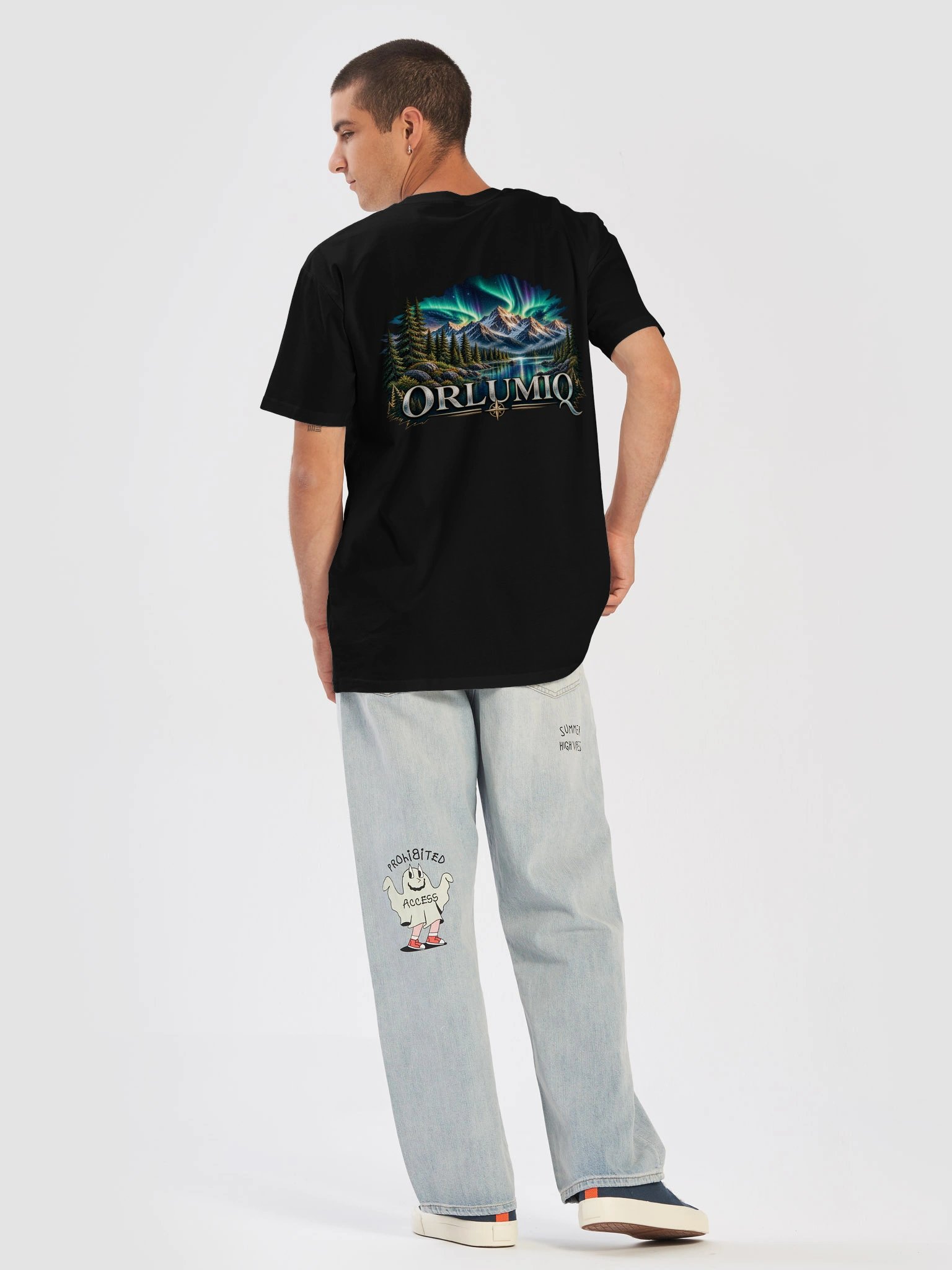 ORLUMIQ Aurora Borealis Premium T-Shirt | Northern Lights Adventure Tee product image (6)