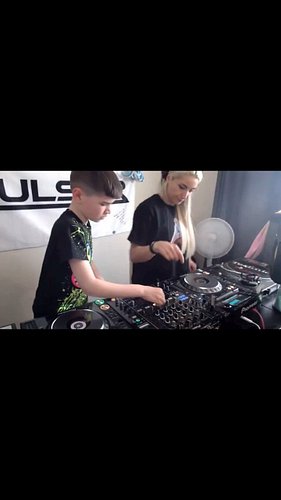 @djamberd & Pulsar B2B now uploaded onto YouTube pulsardj01 

Massive thanks to Amber for coming to sort the stream out and f...