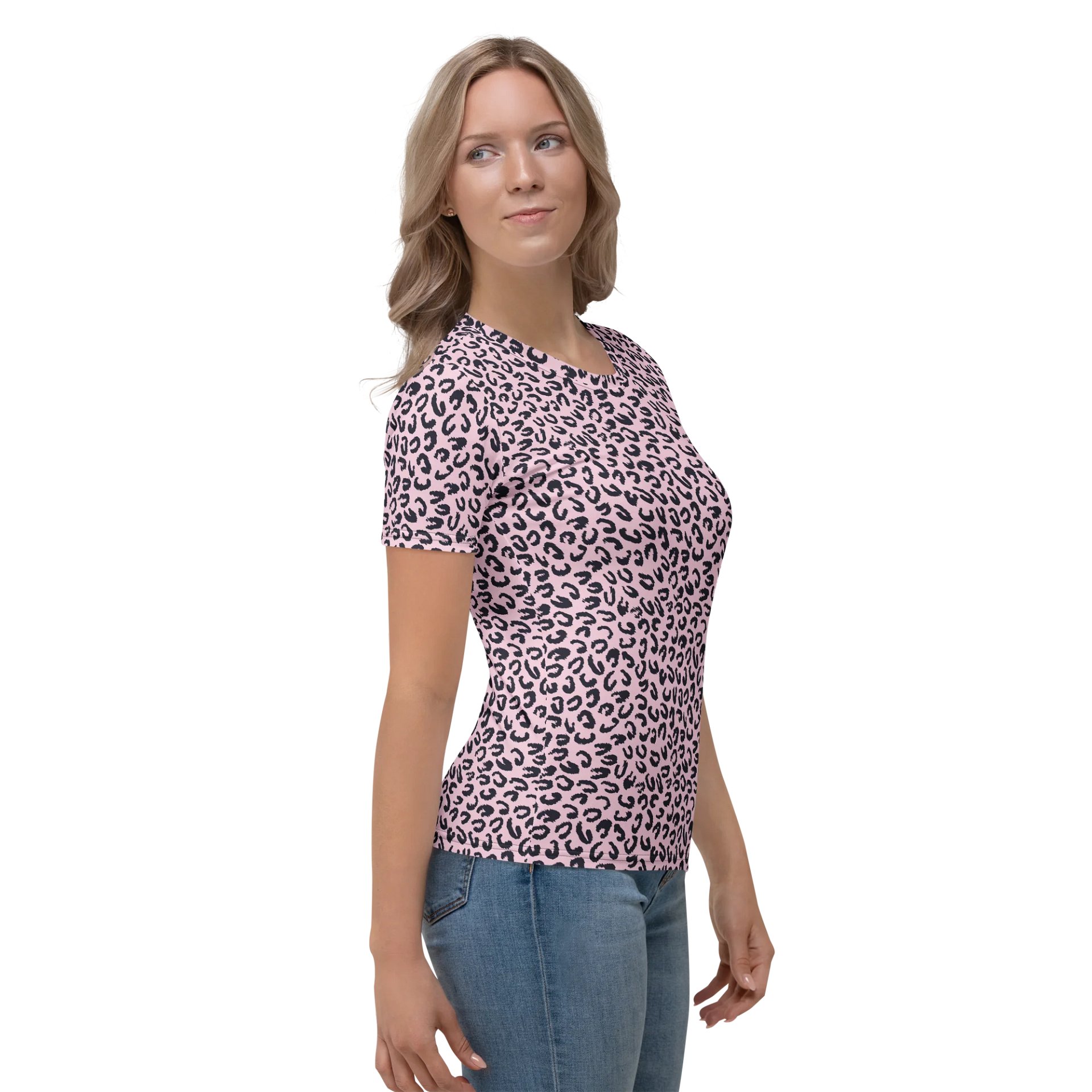 Stylish Women's Crew Neck T-Shirt in Pink Leopard Print product image (4)