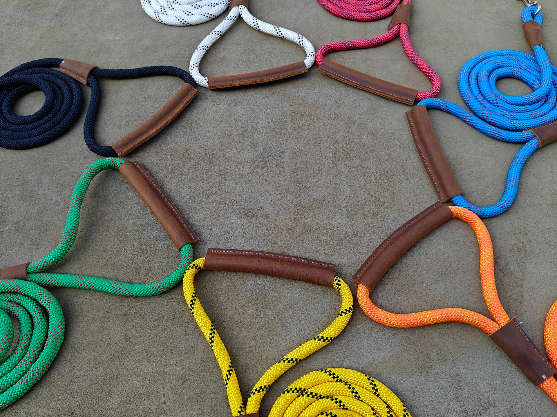MEEBOY handmade Heavy Duty Nylon Rope Dog Leashes with With comfortable and durable leather handles, dog leash using strong Nylon rope for Small Medium and Large Dogs product image (10)
