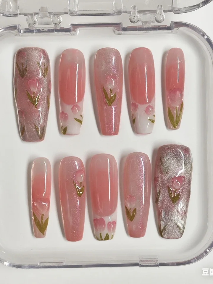 Pastel Tulip Bliss product image (2)