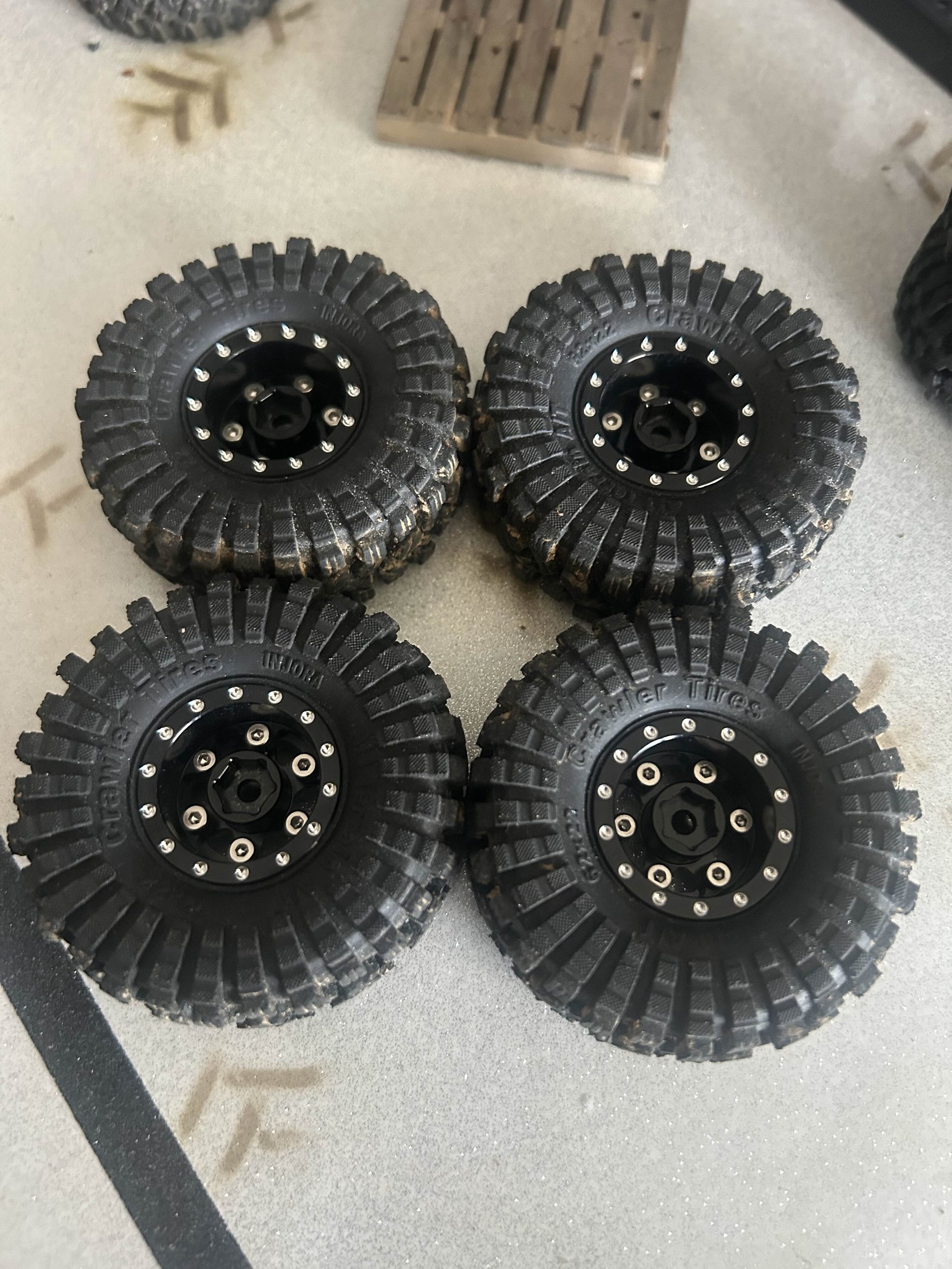 Hobbysoul wheels / Injora tires product image (5)