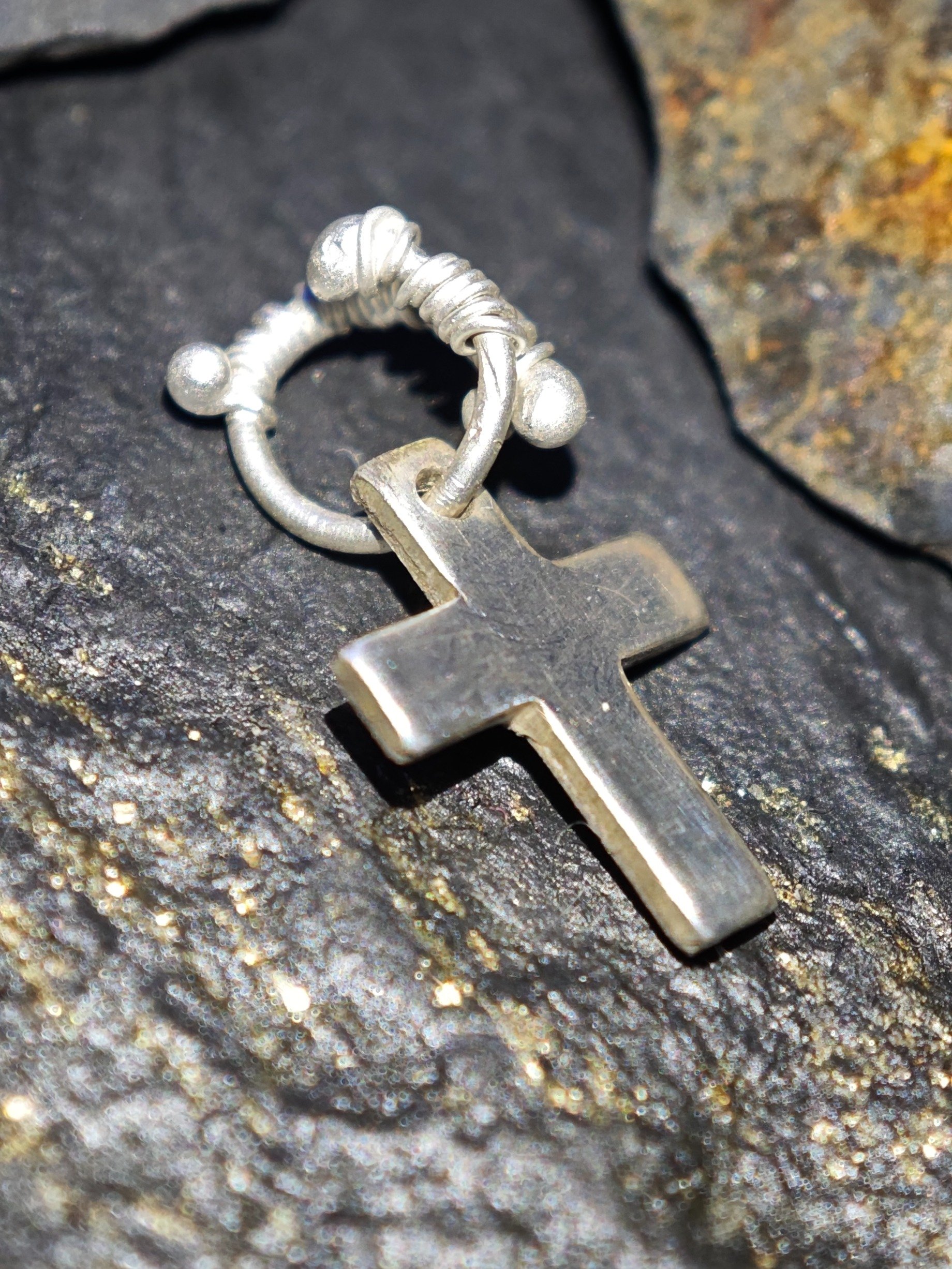 Small cross charm product image (2)