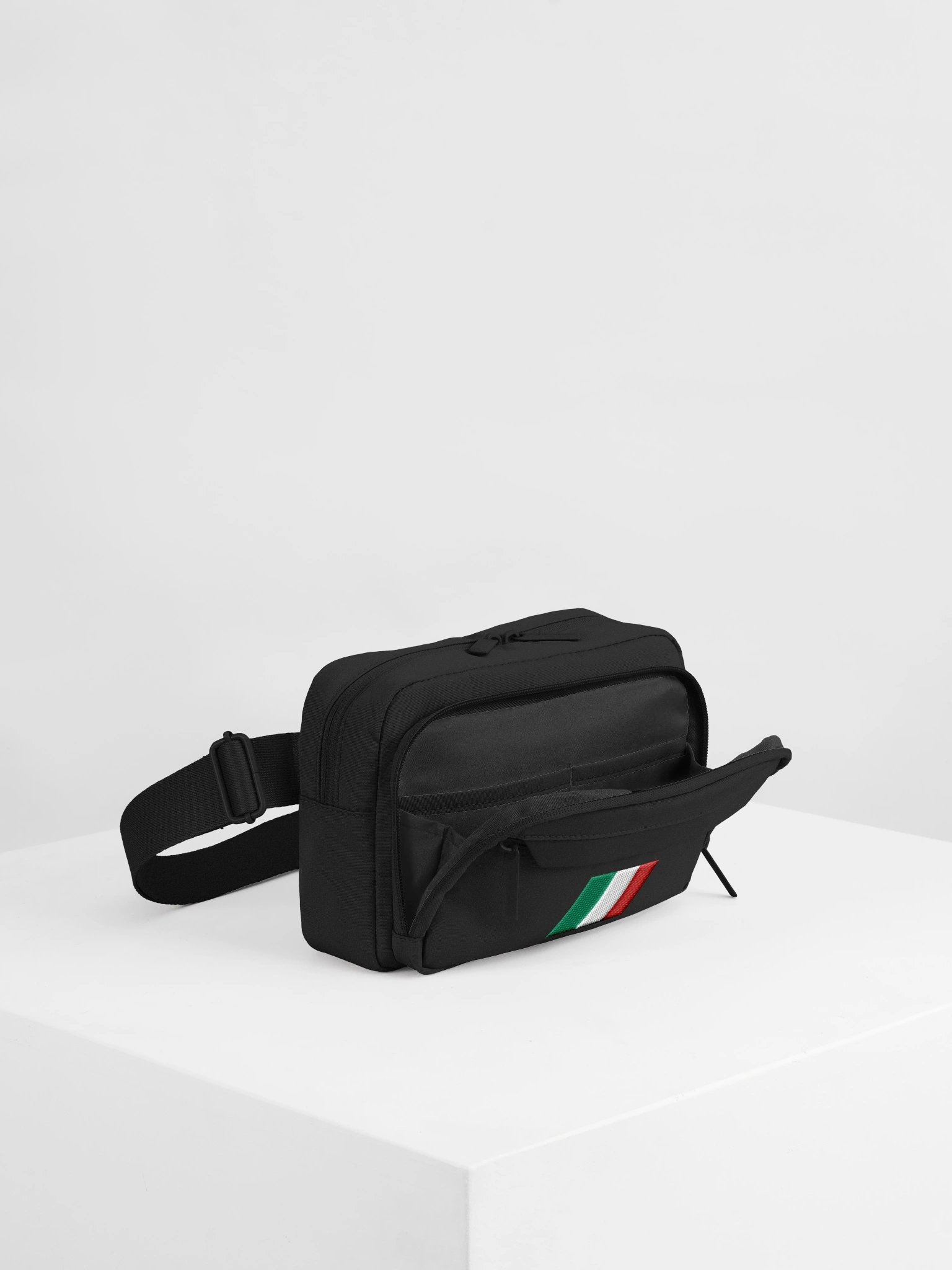 "Italy" Tricolor Urban Crossbody Bag product image (8)