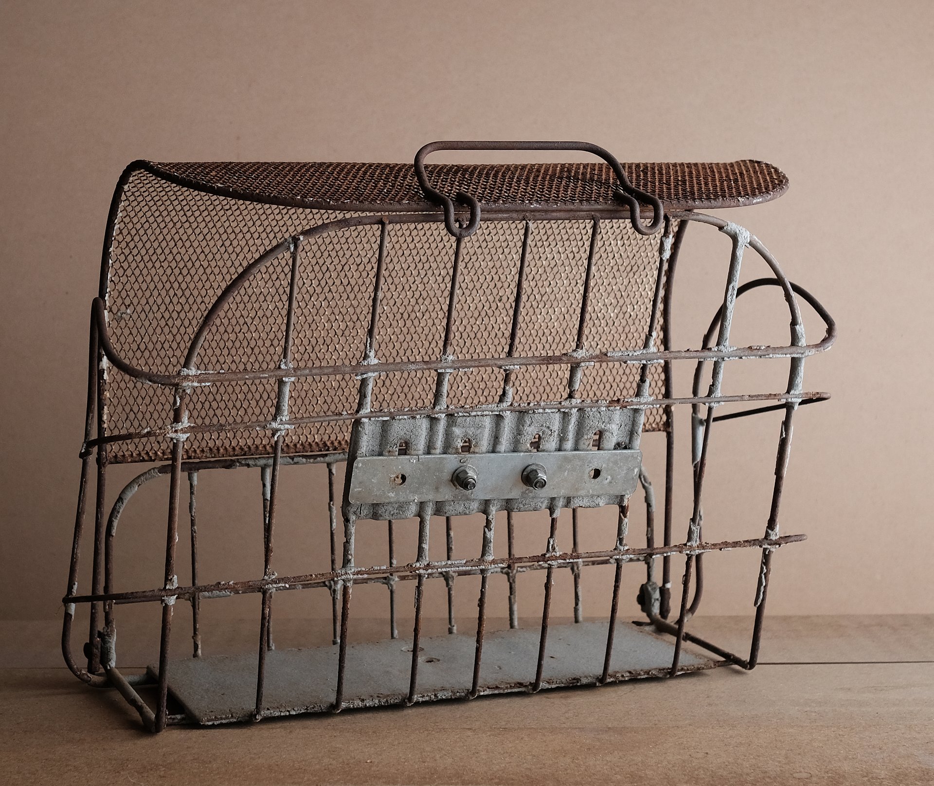 昭和レトロ 古い自転車かご product image (4)