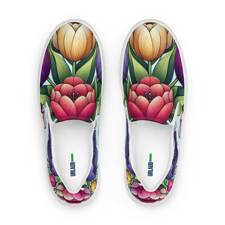 Women's Slip-On Canvas Shoes | KI-Design des Tulpen-Mandala-Motivs product image (1)