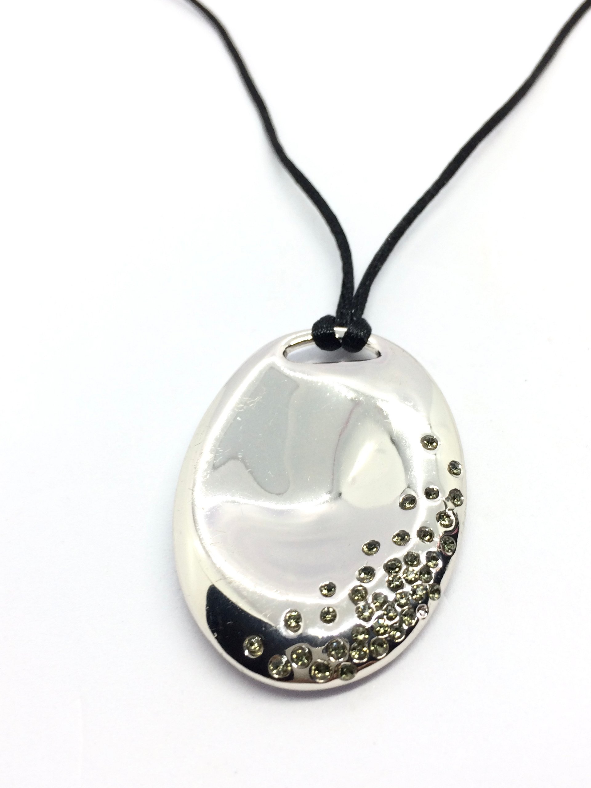 Orb Necklace product image (5)