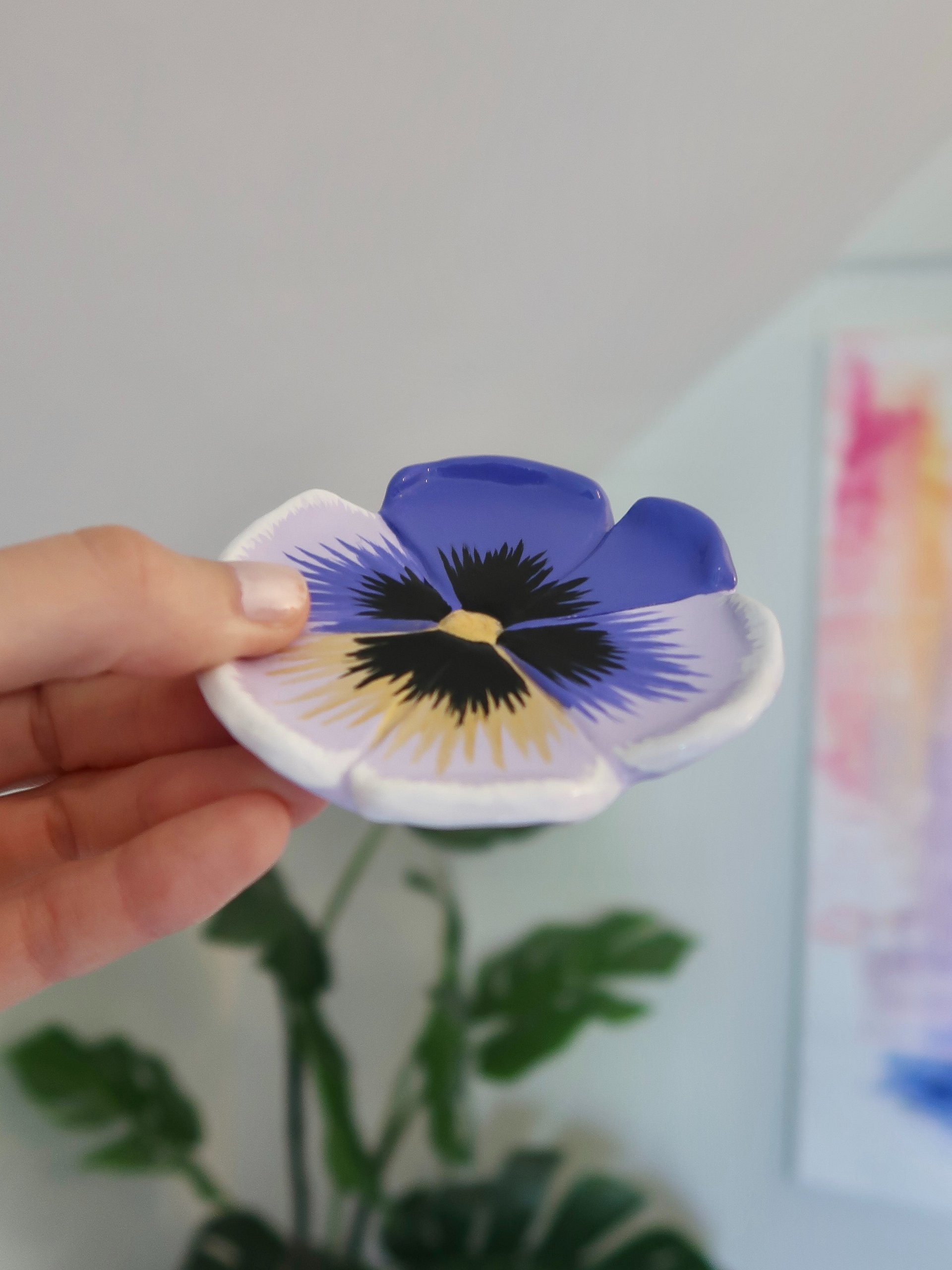 Pansy - Trinket Dish product image (7)