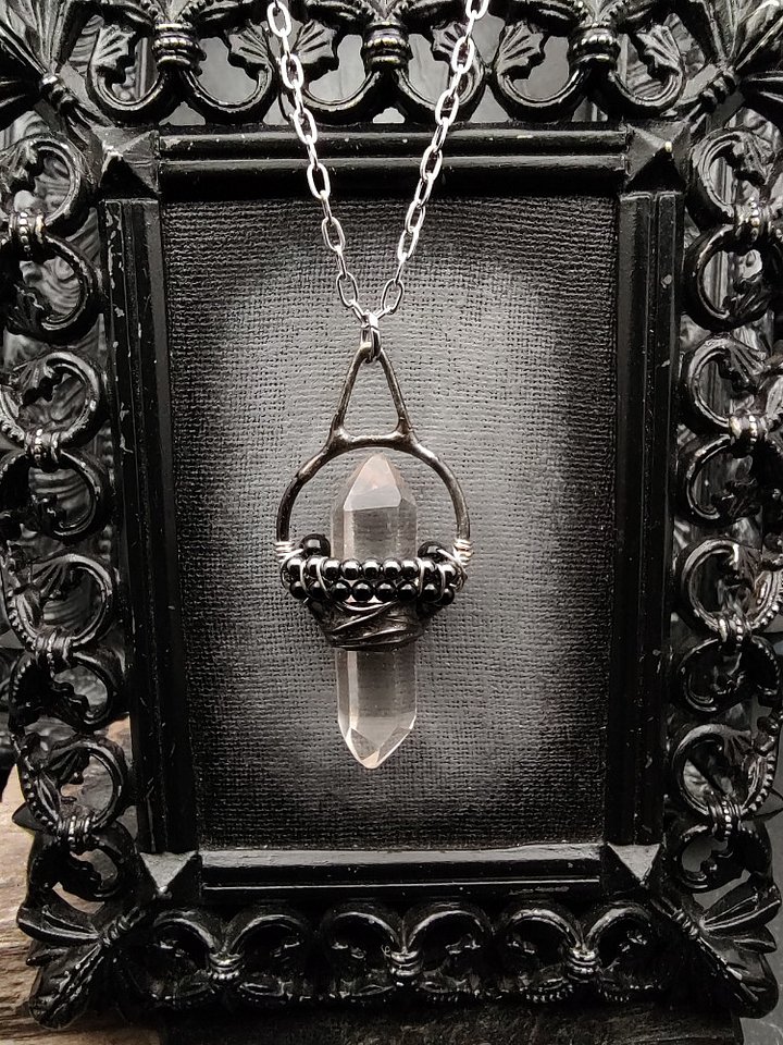 Sorcery Talisman - Ironseed Point product image (2)