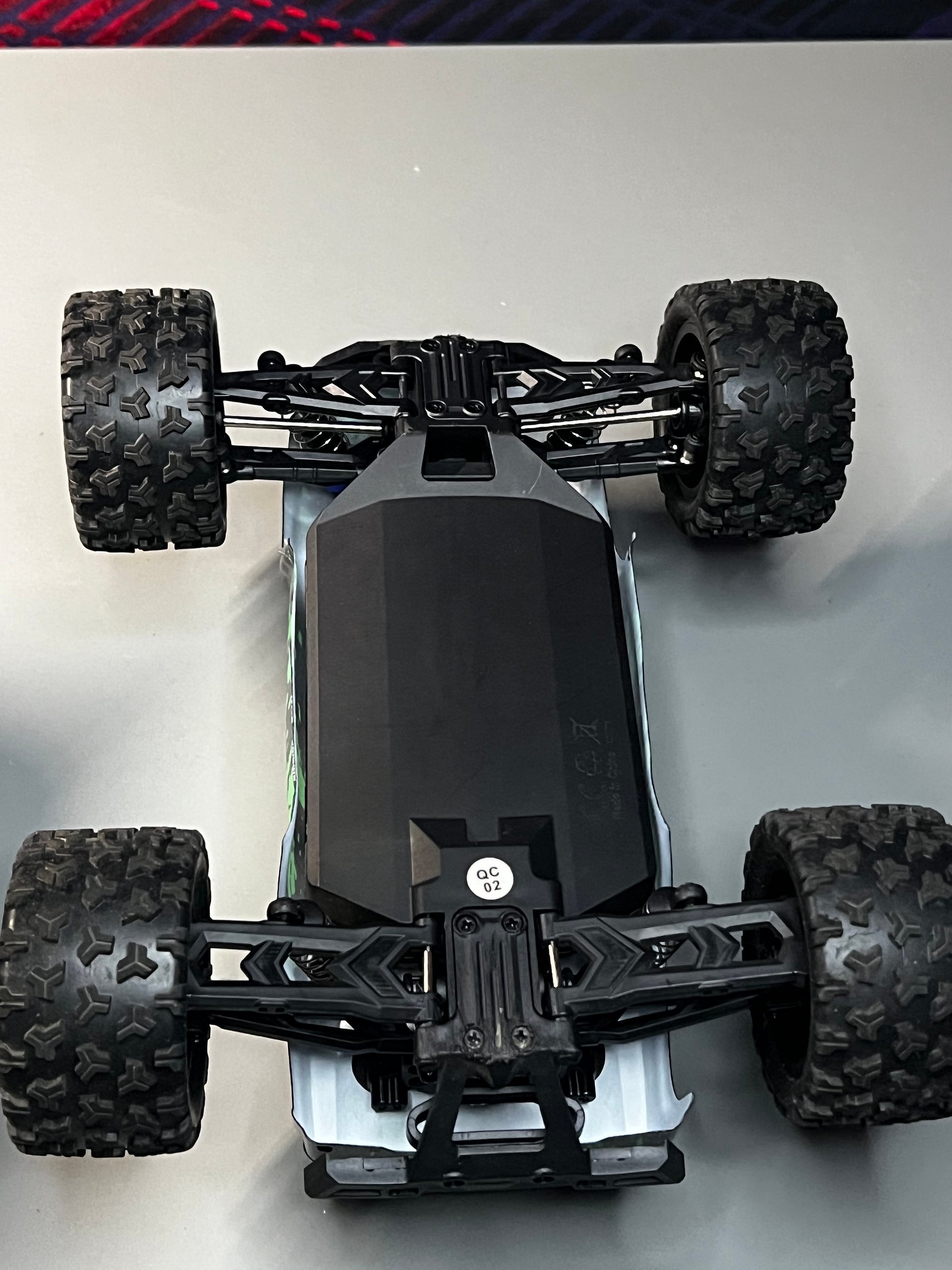 HBX 18859 1/18 Off-Road Truck + RAD351 RC Speedboat Bundle — Used Once product image (5)