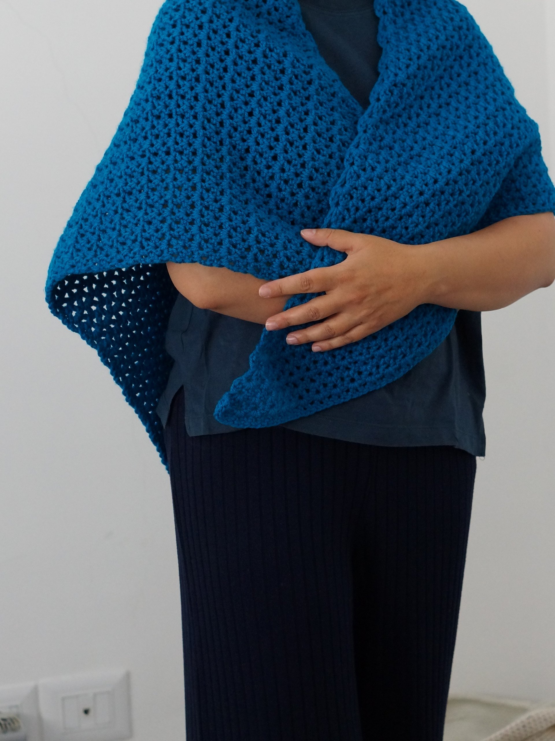 V stitch asymmetrical triangle shawl pattern product image (3)