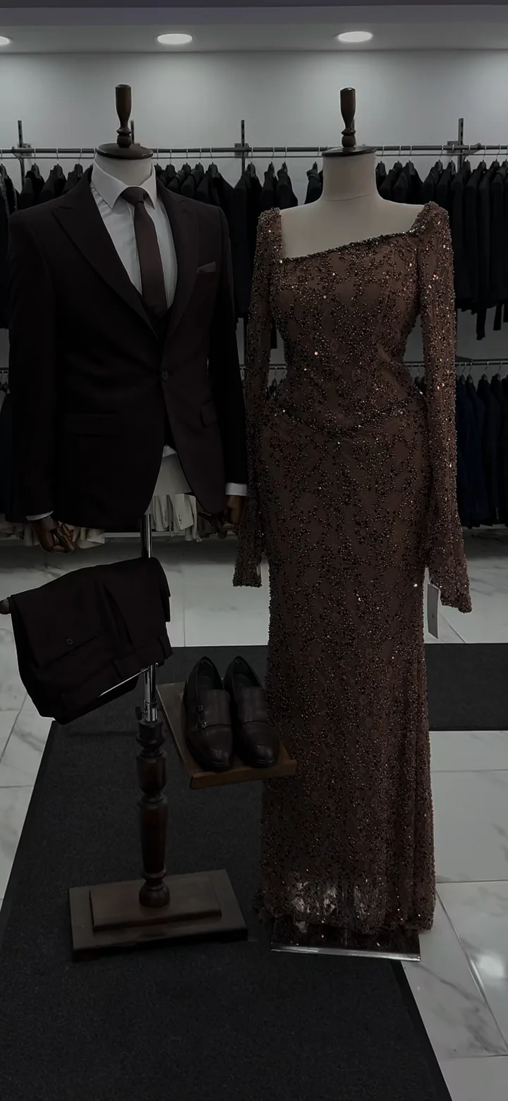 Luxury dress product image (2)