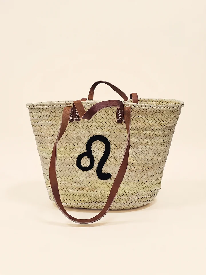 Handmade Straw Tote Bag – Leo Zodiac Monogram Market Basket product image (2)