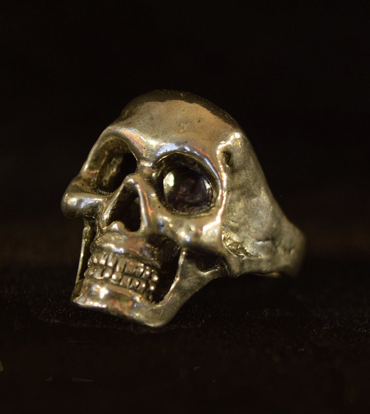 Mini MEMENTO MORI RING product image (2)