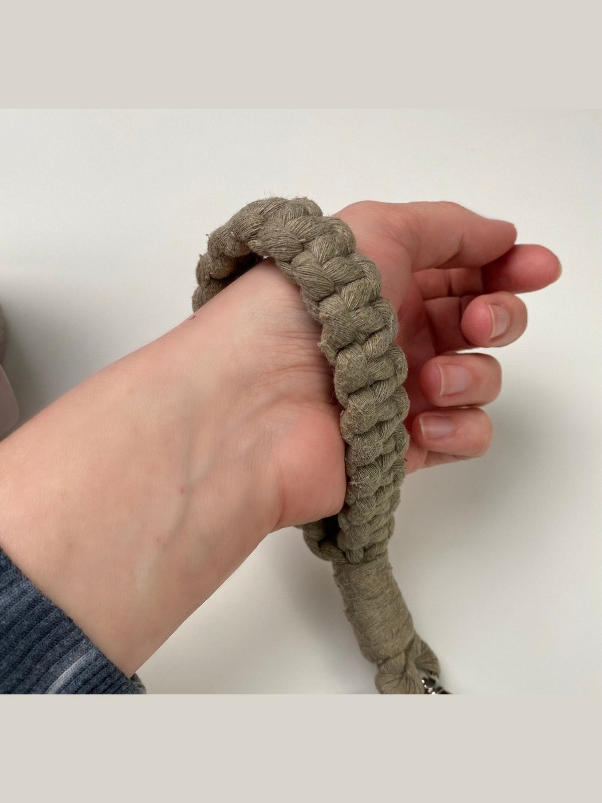 Macrame Wristlet Keychain (Digital PDF Pattern) product image (2)