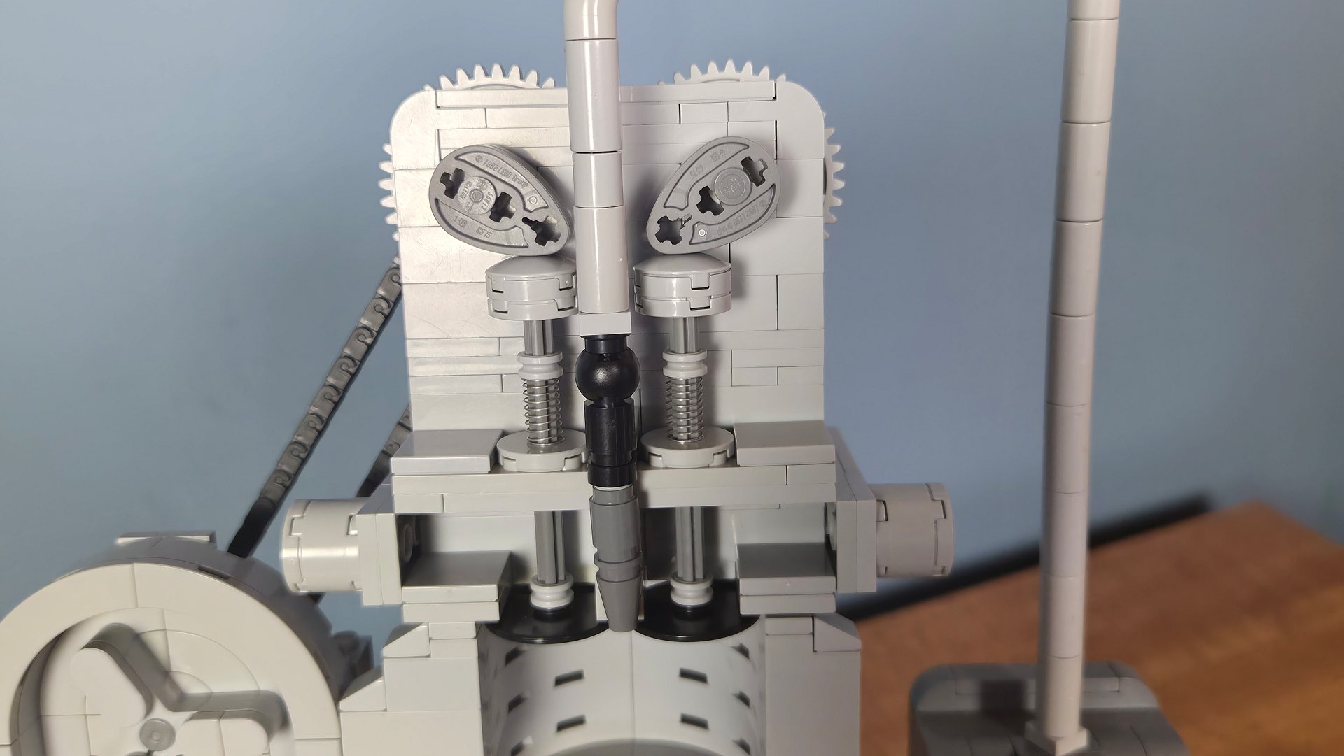 Diesel 2-Stroke Explainer Engine MOC Instructions product image (5)