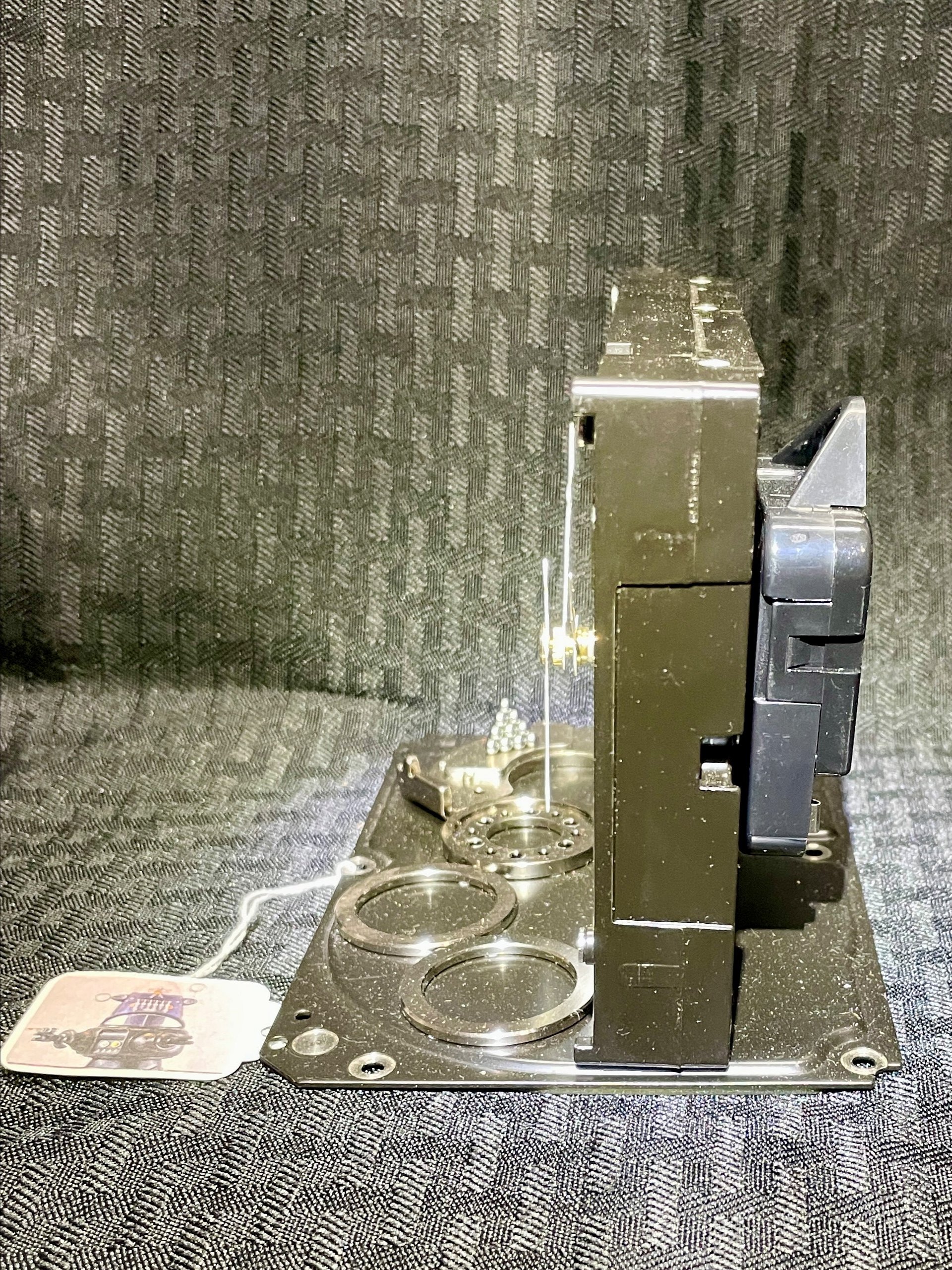 Robby - Hard Drive Clock product image (3)