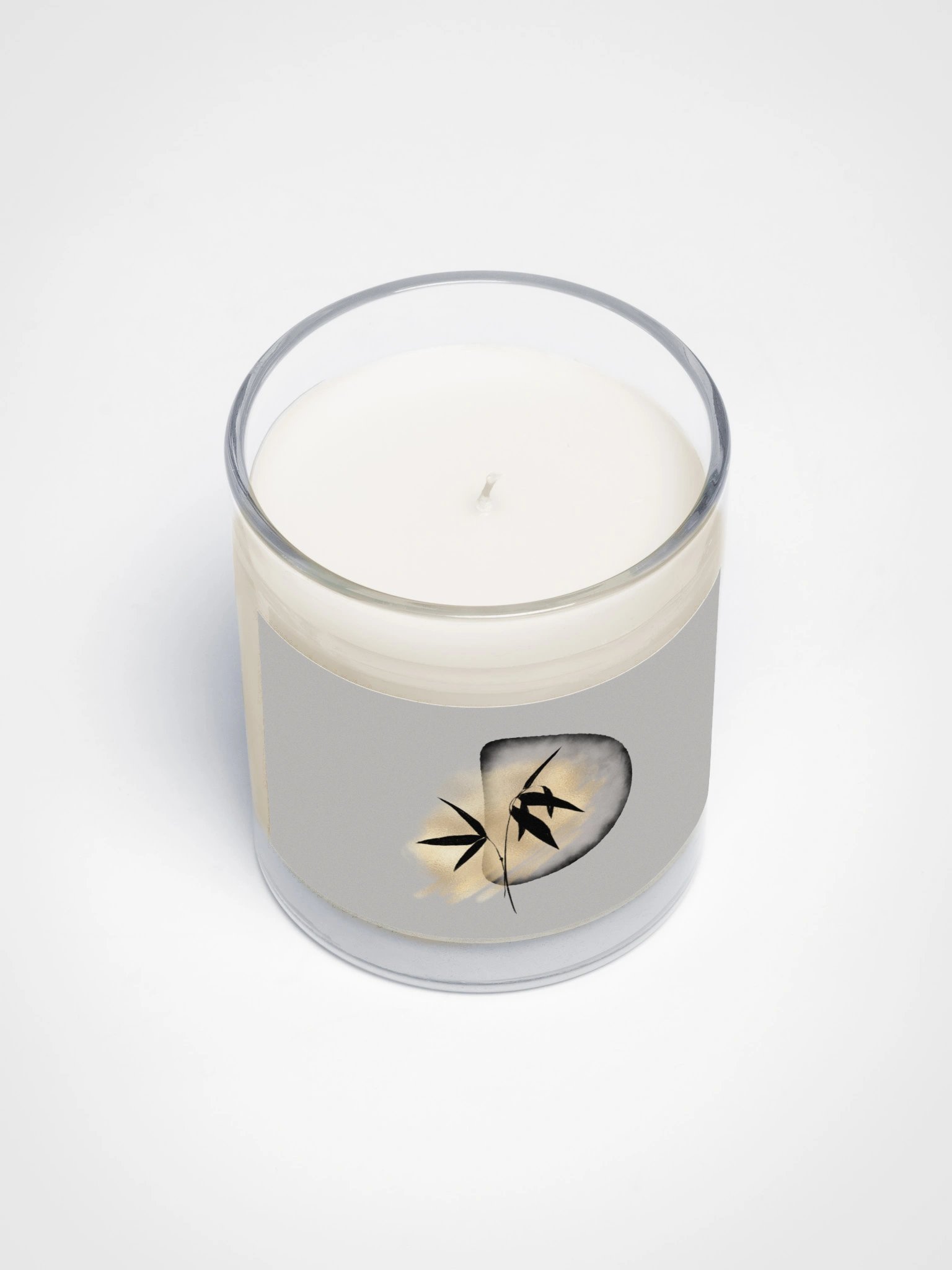 The Half-Moon Sanctuary Candle product image (3)