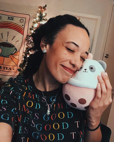 Oh why hello there again 👀 And Happy New Year! 🥳 I came back from the store with the milk guys 🫣 for my milk tea ofc, but mos...