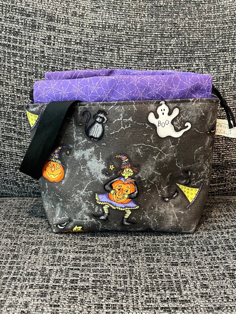 90s Halloween product image (1)