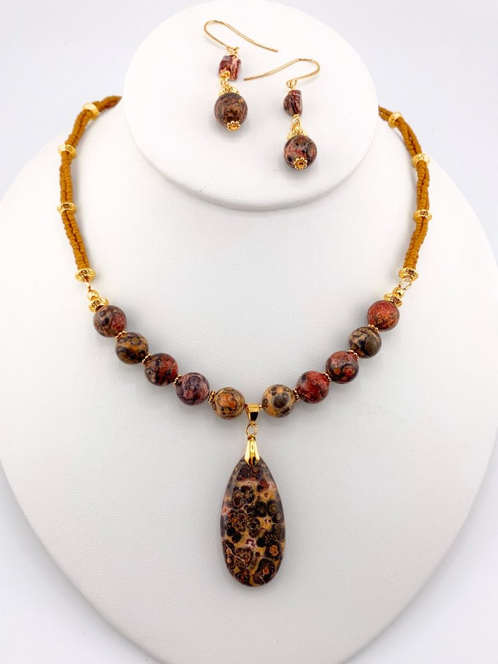 Leopard Jasper Beaded Pendant Necklace Set product image (1)